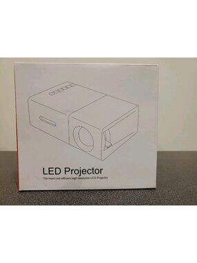 LED Multimedia Projector 320x240 Native 4:3 800:1 Contrast 1080p Support